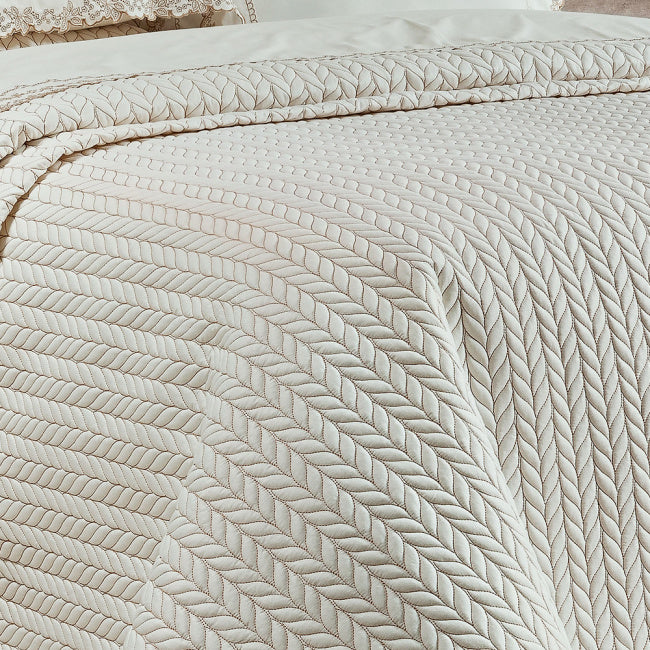 Cobre Leito Casal Queen Yara 200 Fios 100% Algodão 03 Peças - Palha / Dourado