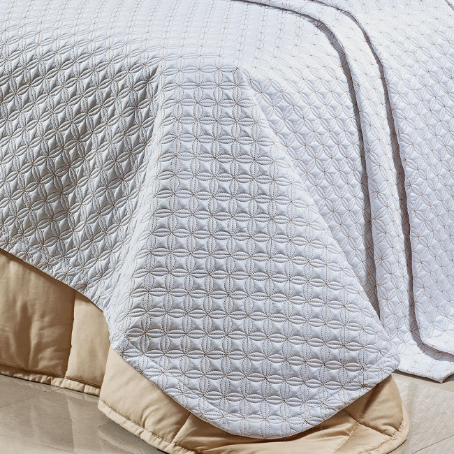 Cobre Leito Casal Queen Torino Tecido 400 Fios Egípcio 03 Peças - Branco / Dourado